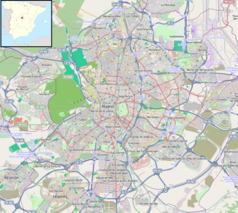 Mapa konturowa miasta Madrytu, w centrum znajduje się punkt z opisem „Recoletos”