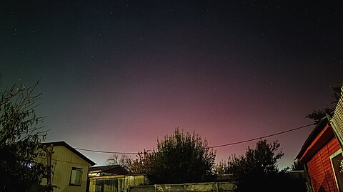 Aurora australis'in Şili'nin QuillOn şehrinden görünüşü (36°G)