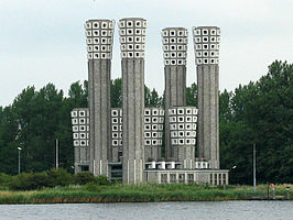 Ventilatiegebouw van de Velsertunnel