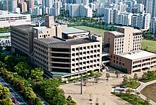 明海大学