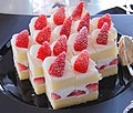 Asian-style strawberry cake