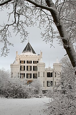 Kasteel Sandenburg in de winterperiode