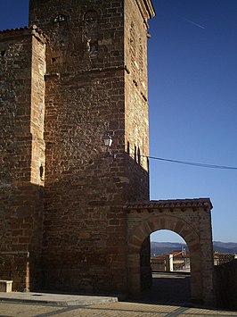 Poort bij de toren van Castilruiz