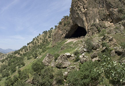 Cova de Shanida, on es desenvolupà la cultura de Zarzi