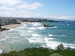 La plage Miramar et la Grande Plage, vues depuis la pointe Saint-Martin.