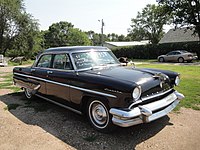 1955 Lincoln Capri