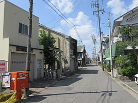 板屋稲荷神社付近