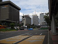 Persimpangan Wisma Mandiri dan Bank Syariah Mandiri (kini menjadi Bank Syariah Indonesia).