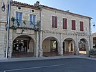 Maison Henri IV hébergeant le bureau de poste