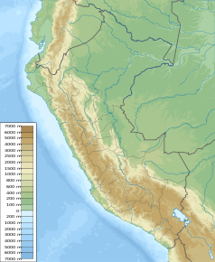 Mapa konturowa Peru, blisko centrum na lewo znajduje się czarny trójkącik z opisem „Jirishanca”