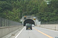 江津道路の江津トンネル付近（2009年8月21日）