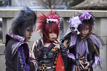 People dressed in visual kei style at Jingu Bashi in 2006