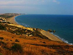 Persisiran pantai Gela