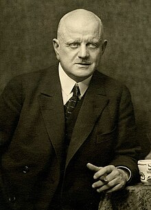 Jean Sibelius 1923.jpg