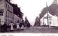 La Barrière de Champlon vers 1903 ; à gauche l'Hostellerie de la Barrière.