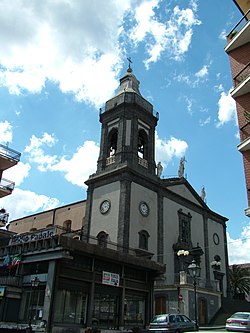 Simbahan ng Santa Lucia (Inang Simbahan).