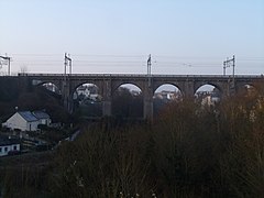 古埃迪克铁路高架桥（法语：Viaduc ferroviaire du Gouédic）