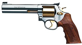 Image illustrative de l'article S&W Model 686