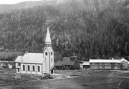 Haltdalens kyrka och Haltdalens stavkyrka