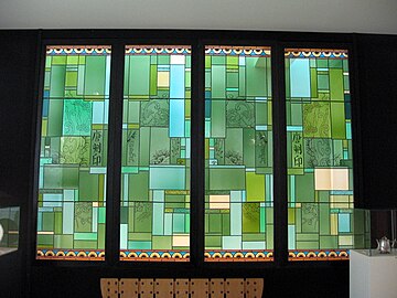 Stained glass window (1889)