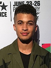 Jordan Fisher, interprète de John Ambrose McClaren