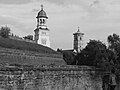 Les tours des deux cathédrales.