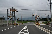 東員12号踏切（駅開業と同時に整備）