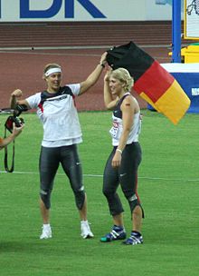 Steffi Nerius (till vänster) och Christina Obergföll i Osaka 2007.