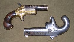 zwei Colt Deringer Einzellader