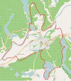 Mapa konturowa Sierakowa, w centrum znajduje się punkt z opisem „Kościół Pobernardyński Najświętszej Maryi Panny Niepokalanie Poczętej”