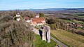 Ruines de l'ancien donjon et église