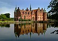 Egeskov Castle Credit: Malene Thyssen License: CC-BY-SA 2.5, GFDL