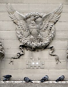 Imperial eagle on the Fontaine du Palmier