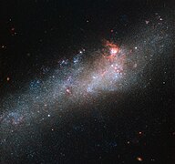 Gros plan sur NGC 4656 par le télescope spatial Hubble.