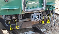 クモハ169-1ジャンパ連結器 A：通常総括制御KE64形2基 B：協調総括制御KE70形 C：主回路用高圧電源KE6形 D：冷房用三相交流電源KE9形