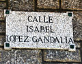 Placa de la calle de La Coruña, antes del cambio de nombre.