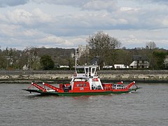 Bac fluvial de Jumièges sur la Seine (bac départemental de la Seine-Maritime).