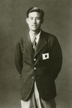 Sueo Ōe 1930-luvulla.