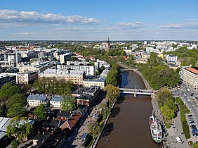 Реката Аурајоки во централен Турку