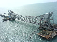 Cầu Pamban ở Rameswaram, Ấn Độ