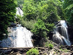 Anna Ruby Falls