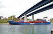 Containerschiff auf dem Nord-Ostsee-Kanal