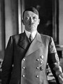 Q352 Adolf Hitler in 1938 overleden op 30 april 1945