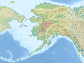 Carte de localisation des montagnes Kuskokwim en rose.