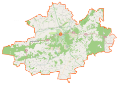 Mapa konturowa powiatu białobrzeskiego, blisko centrum na dole znajduje się punkt z opisem „Jakubów”