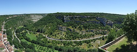 Photo panoramique de l'actuelle vallée de l'Alzou à Rocamadour.