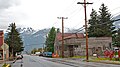 State Street at 5th Avenue in Skagway, showing the highway's southernmost portion