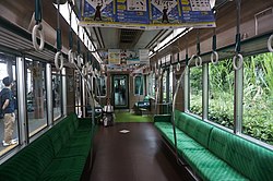 5514号（甲子園号）車内