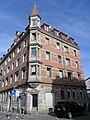 Mehrfamilienwohnhaus mit Klinkerfassade an der Ecke der Holzschuherstraße zur Rosenplütstraße