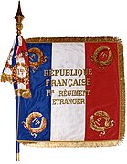 Recto du drapeau du régiment